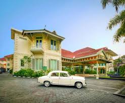 The Phoenix Hotel Yogyakarta Kemewahan